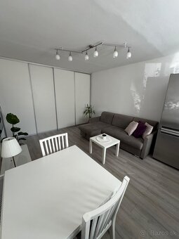 PRENÁJOM 2-izbový byt CENTRUM Nitra