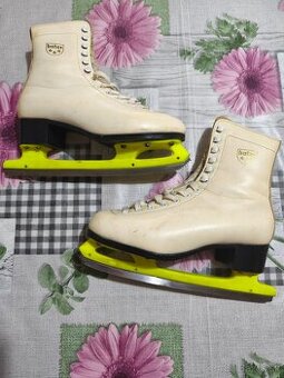 Korčule na ľad, veľkosť 38