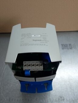 Priemyselný zdroj LEGRAND 24V/10A