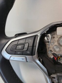 Skosený volant VW passat golf t6 arteon