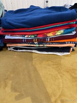 Balík oblečenia pre chlapca 134- 140