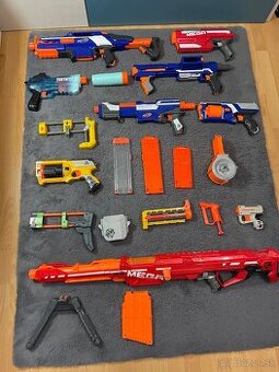 Plastové zbrane nerf