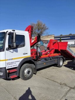 Nákladná autodoprava s hydraulickou rukou