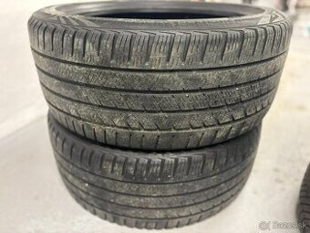 245/40R19 pneu