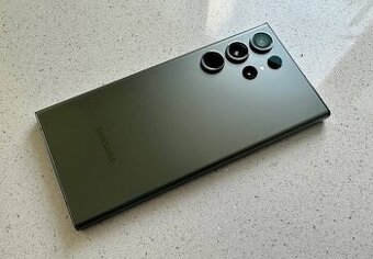 Galaxy S23 Ultra a Galaxy Watch 6 Classic