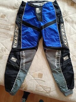 Nohavice na enduro