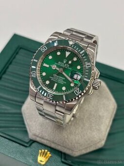 Rolex Submariner Date, HULK,  Nové, 41mm