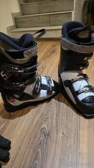 Lyziarky Rossignol vel.26