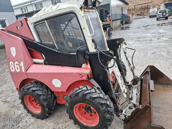 Predam smykovy nakladac Bobek unc Novotny 861