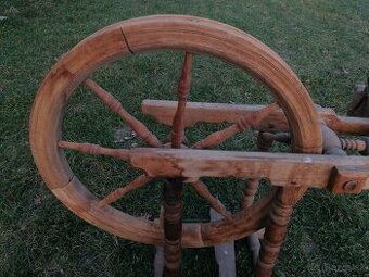 Predám starožitný kolovrátok