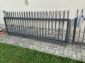 Vchodová brána