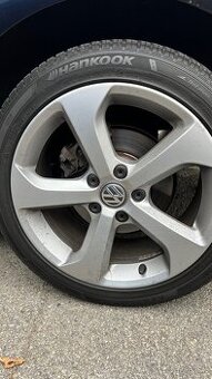 Predávam Celoročné pneu R17 225/45 Hankook
