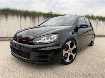 Volkswagen Golf VI GTI 2.0 TSI DSG