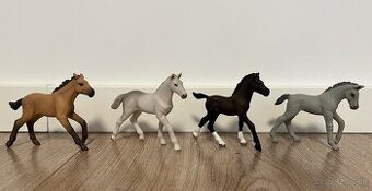 Schleich Žriebätká (01)