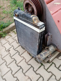 Predám chladič na Zetor 8011