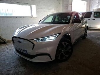 Ford Mustang Mach-E Extended Range 99kWh AWD