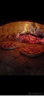 HĽADÁME PIZZÉRA/PIZZÉRKU - PLAVECKÝ ŠTVRTOK