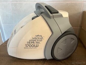 Vysávač Zelmer 1800 W