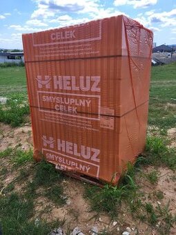 HELUZ FAMILY 30 brúsená