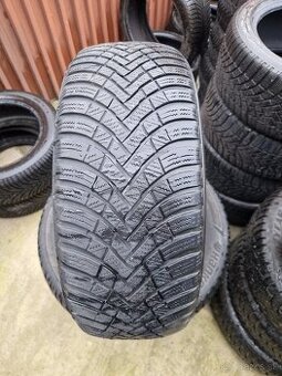 Predám zimné pneu Hankook 205/55r16