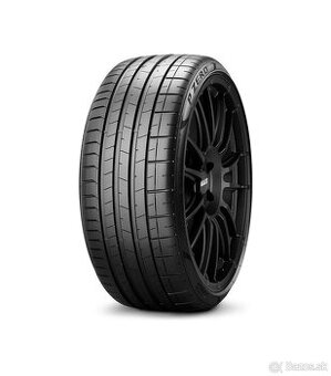 Pirelli p zero 275/35 R20 runflat