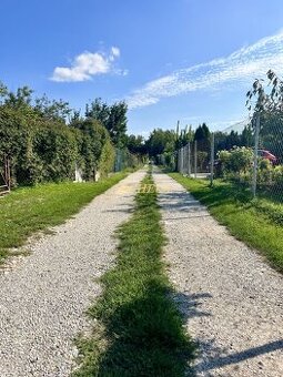 🧨POZEMOK - ZÁHRADA, ULICA ŠURANSKÁ,ČERMÁŇ-NITRA - 1