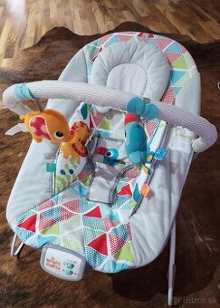 Hojdacie a vybrujúce kreslo pre bábätká