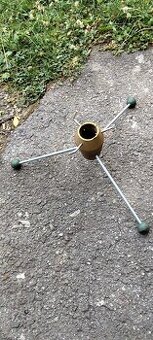 Retro stojan na vianočný stromček