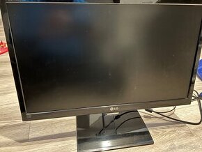 Predam monitor LG E2360T-PN - 1