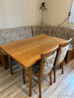 Jedalensky stol stolicky lavica do kuchyne vhodne na chalupu