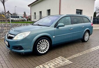 Opel Vectra Caravam 2.2i 16V 114kw - 2.majitel