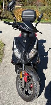 Skúter Maxon 125