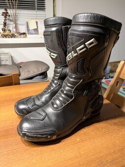 Čižmy na moto zn. Falco