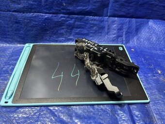 JAGUAR XF ZAMOK KASTLIKA