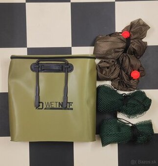 4x prechovávajúci vak + gumenná taška