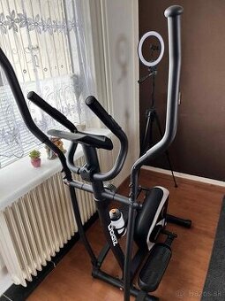 Crossový trenažér