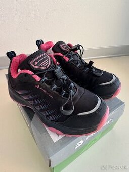 Turistické topánky Alpine pro v. 31