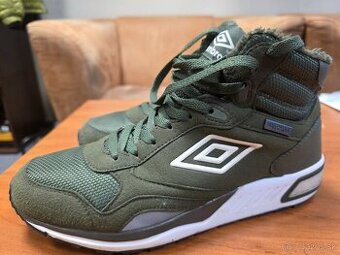 Zimná nepremokavá obuv UMBRO Redhill, v. 41
