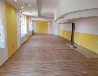 Prenájom priestoru v centre Púchova