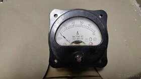 Starý ampermeter