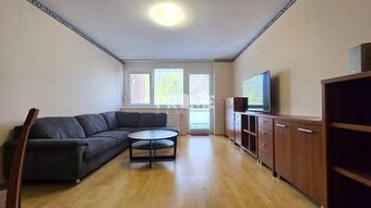 Priestranný 2i byt, loggia, parking, 2xkomora, blízko centra
