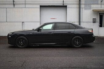 BMW 740d 210kW, 4x4, plná výbava bez TV, Odpočet DPH