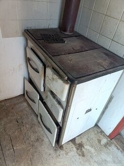 Piecka na drevo