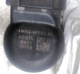 predám trysky 4M5Q-9F593-AD FORD 1.8 TDCI motor QYWA, motor