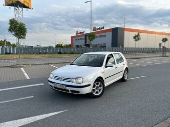 Predam Volkswagen golf mk4