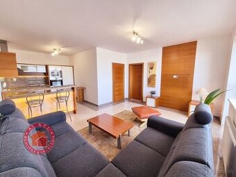 ZARIADENÝ 2 izbový BYT, SENEC - CENTRUM, pešia zóna, Lichner