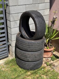Predám pneumatiky Hankook Ventus S1 Evo3 235/40 R19