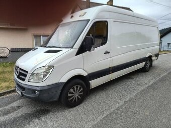 Mercedes Benz Sprinter