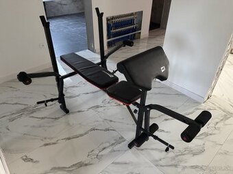 Lavička na benchpress