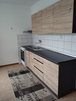 PREDAJ - 2-izbový byt s balkónom, Záhradnícka, Rožňava